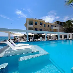 Saint Tropez Boutique Curaçao